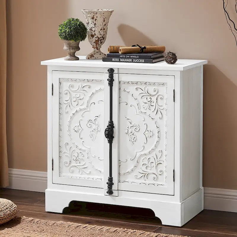 Retro und romantischer Blumenschrank