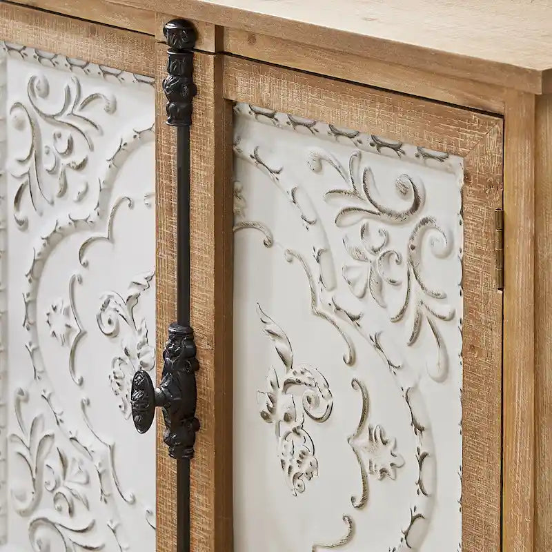Retro und romantischer Blumenschrank