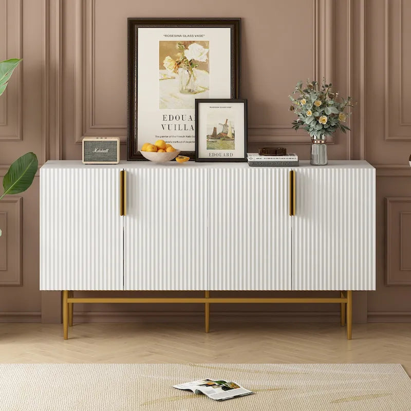 4-türiges Sideboard-Buffetschrank mit goldenen Metallgriffen