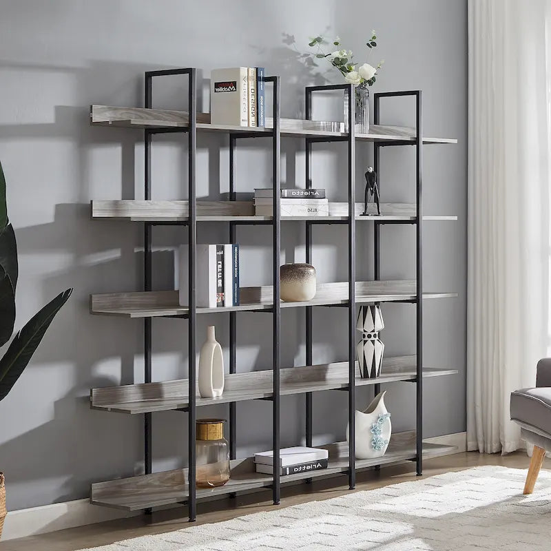 Regal im Vintage-Industrial-Stil mit Metallrahmen