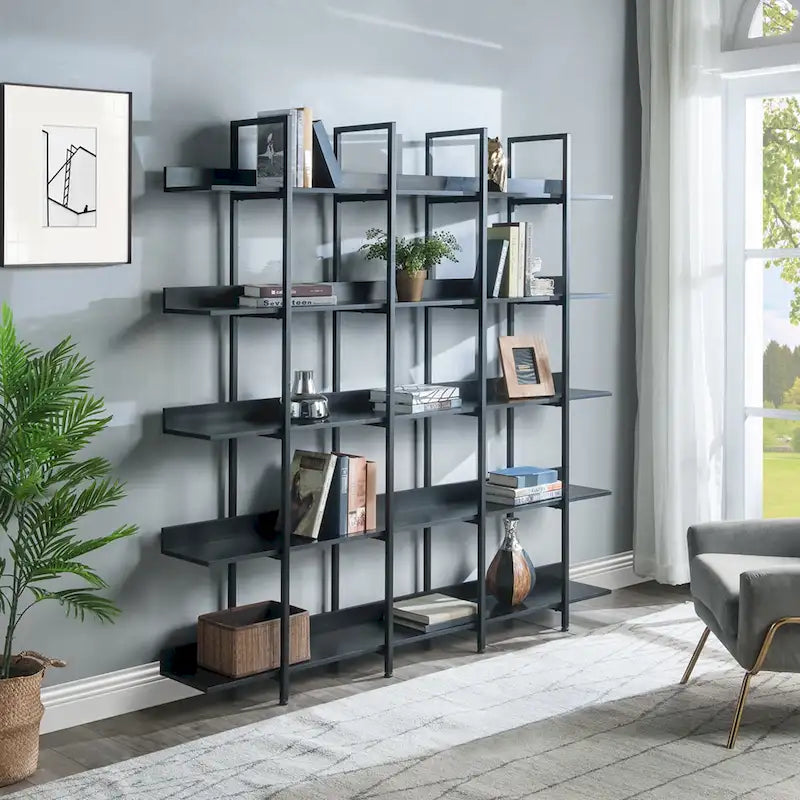 Regal im Vintage-Industrial-Stil mit Metallrahmen
