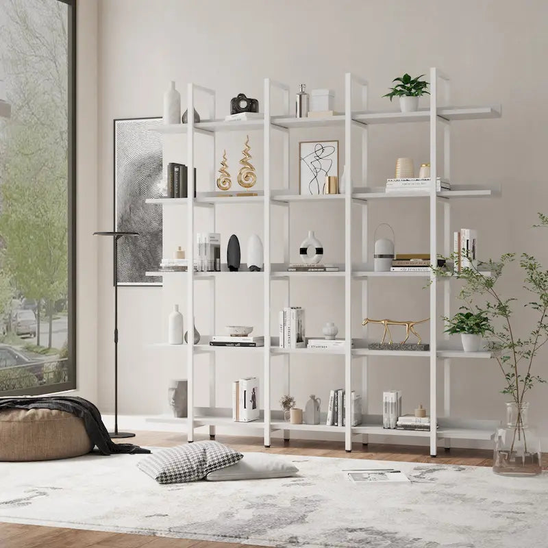 Regal im Vintage-Industrial-Stil mit Metallrahmen