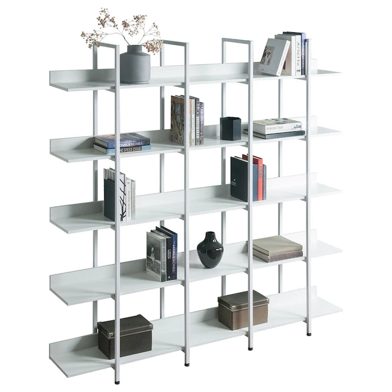 Regal im Vintage-Industrial-Stil mit Metallrahmen