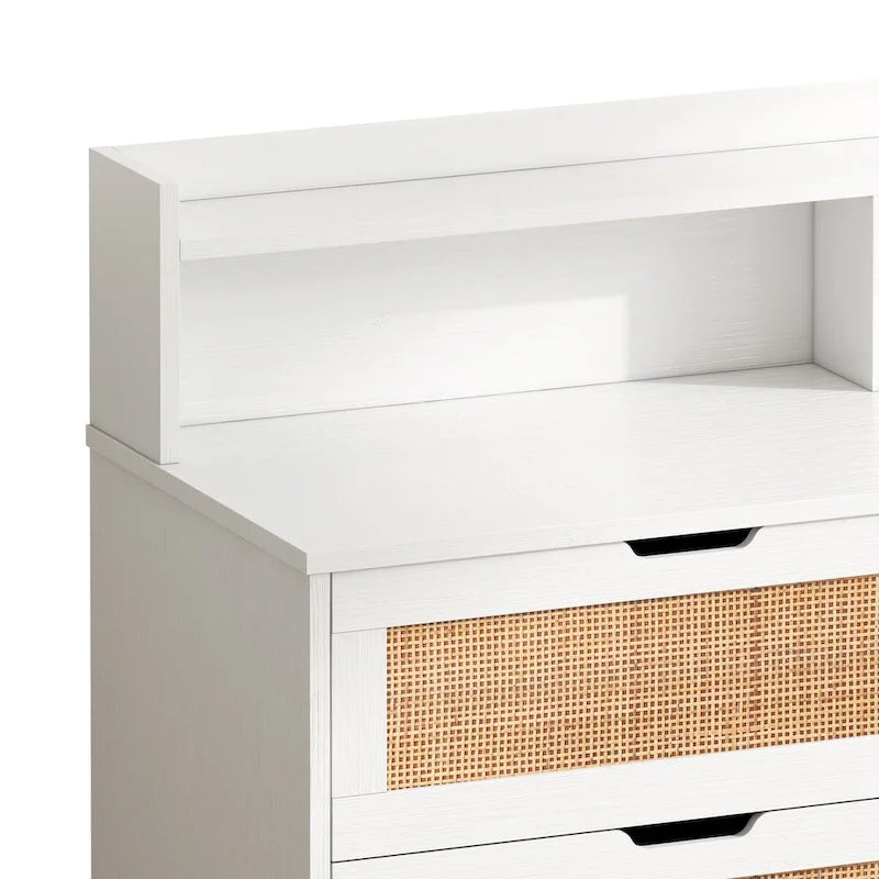 Akzent-Aufbewahrungsschrank 6 Schubladen Rattan-Schublade mit LED-Beleuchtung und Steckdose