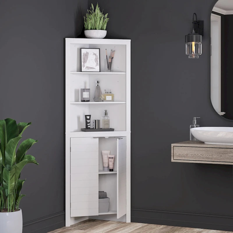 Hoher Eckbadezimmerschrank mit offenen Regalen