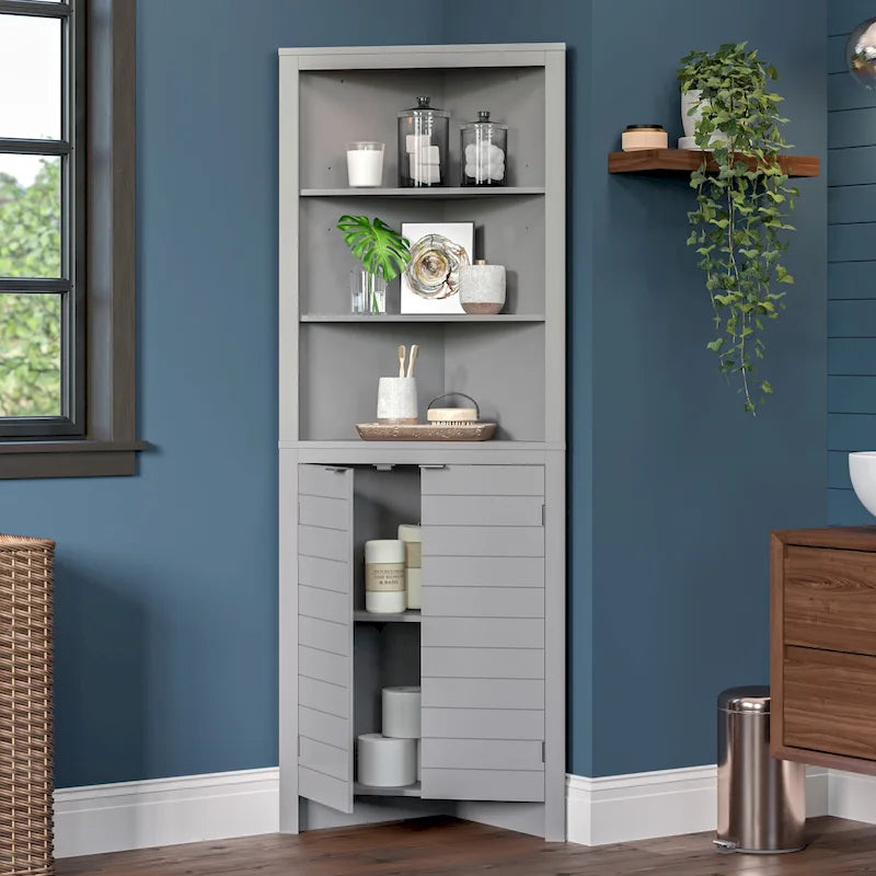 Hoher Eckbadezimmerschrank mit offenen Regalen