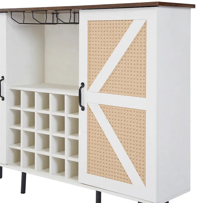 Weinregal und Weinschrank im Scheunentor-Design aus Rattanimitat
